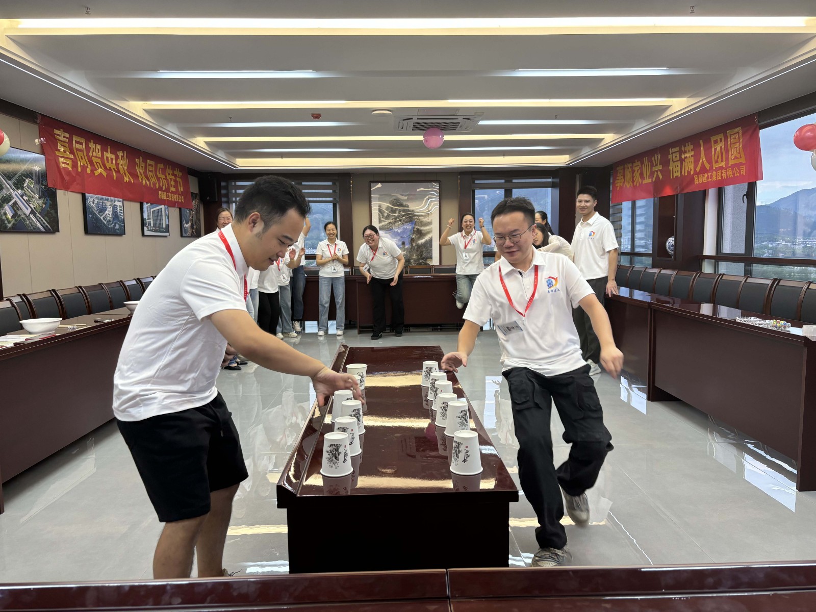 “易聚中秋團圓意，順啟事業(yè)新篇章”易順建工集團2024年中秋活動圓滿舉行