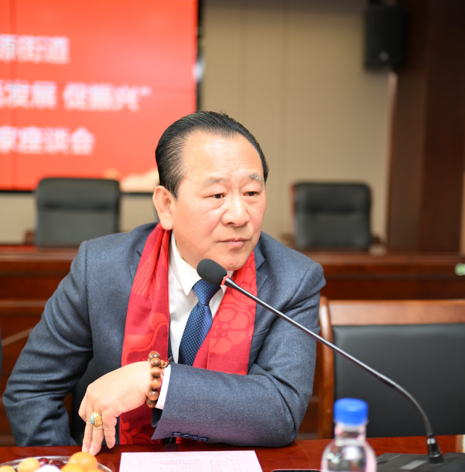 易順建工集團(tuán)有限公司參加松源街道“迎新春 話(huà)發(fā)展 促振興”企業(yè)家座談會(huì)